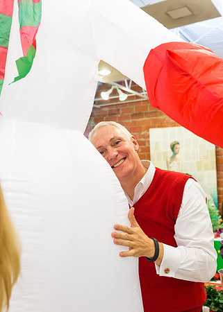 IIDA Jingle Bell Winewalk 2013