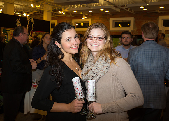 IIDA Jingle Bell Winewalk 2013