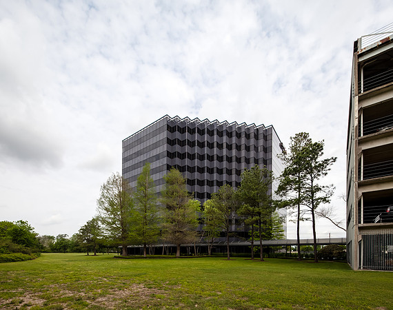 YOUNAN TOWER