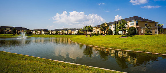 Lakes of Parkway