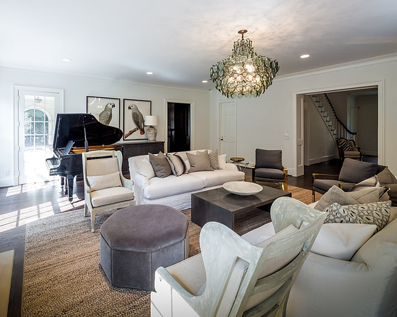 527 Little John Interiors