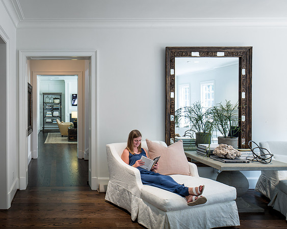 527 Little John Interiors