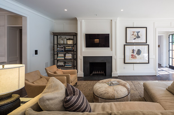 527 Little John Interiors