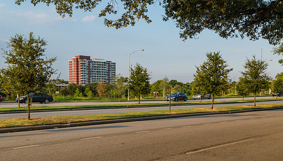 Park Vista Dr and Allen Parkway