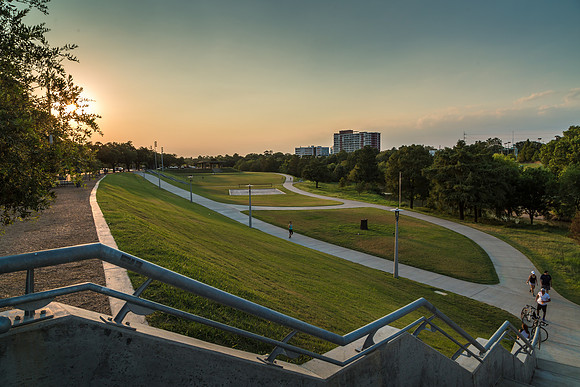 Park Vista Dr - Valentine Way Park Vista Dr and Allen Parkway