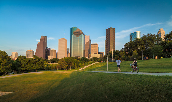 Park Vista Dr - Valentine Way Park Vista Dr and Allen Parkway