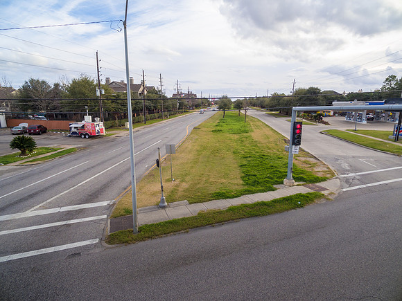 4 Direction from the center of the intersection