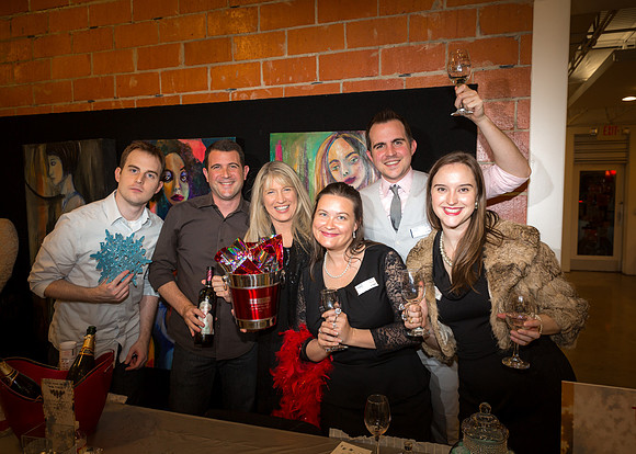 IIDA Jingle Bell Winewalk 2013