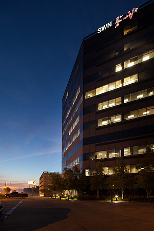 YOUNAN TOWER