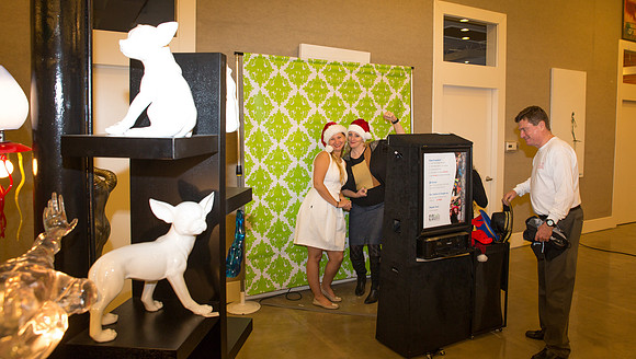 IIDA Jingle Bell Winewalk 2013