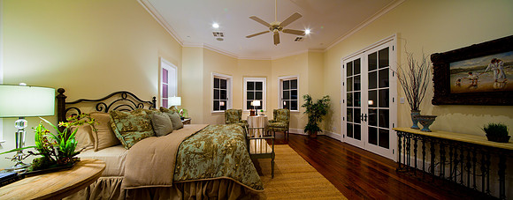 Staged Right - River Glyn Dr.