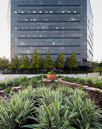 YOUNAN TOWER