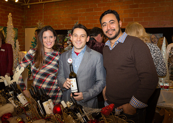 IIDA Jingle Bell Winewalk 2013