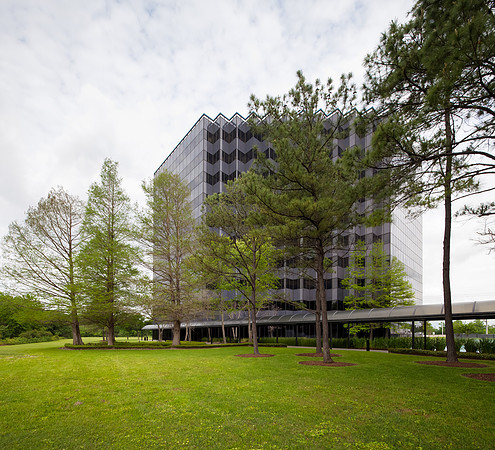 YOUNAN TOWER