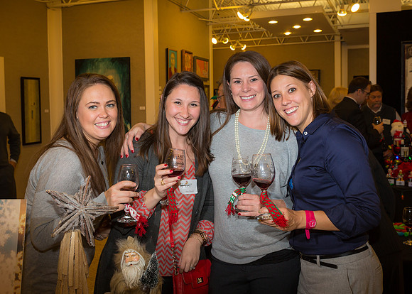 IIDA Jingle Bell Winewalk 2013