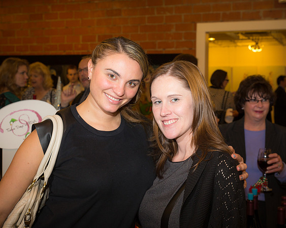 IIDA Jingle Bell Winewalk 2013