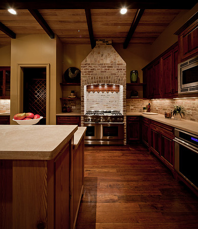 Staged Right - River Glyn Dr.