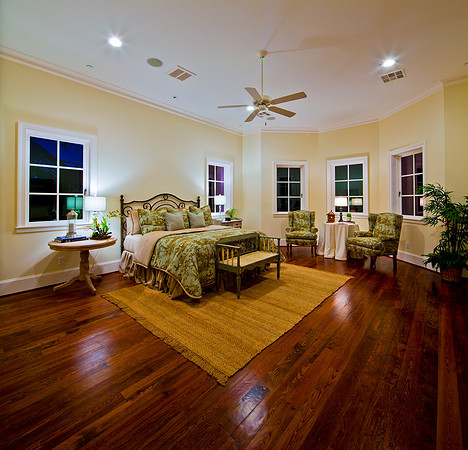 Staged Right - River Glyn Dr.