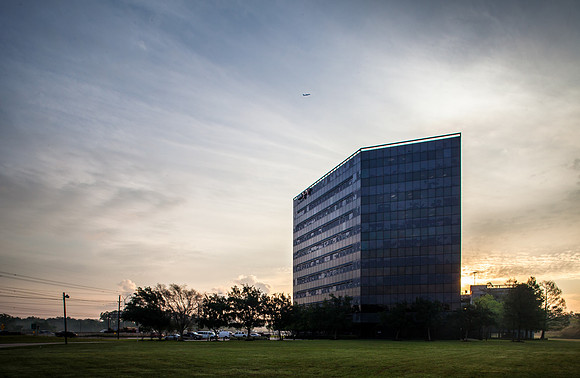 YOUNAN TOWER