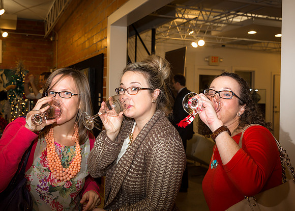IIDA Jingle Bell Winewalk 2013